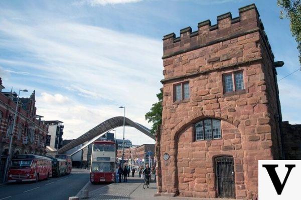 Exploring Coventry's Rich History: Must-Visit Landmarks and Heritage Sites
