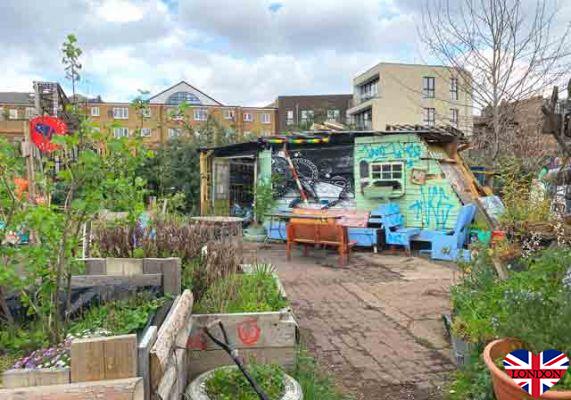 Nomadic Community Gardens: a community garden in Shoreditch 