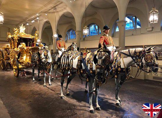 Royal Mews: the royal stables of Buckingham Palace - London tips